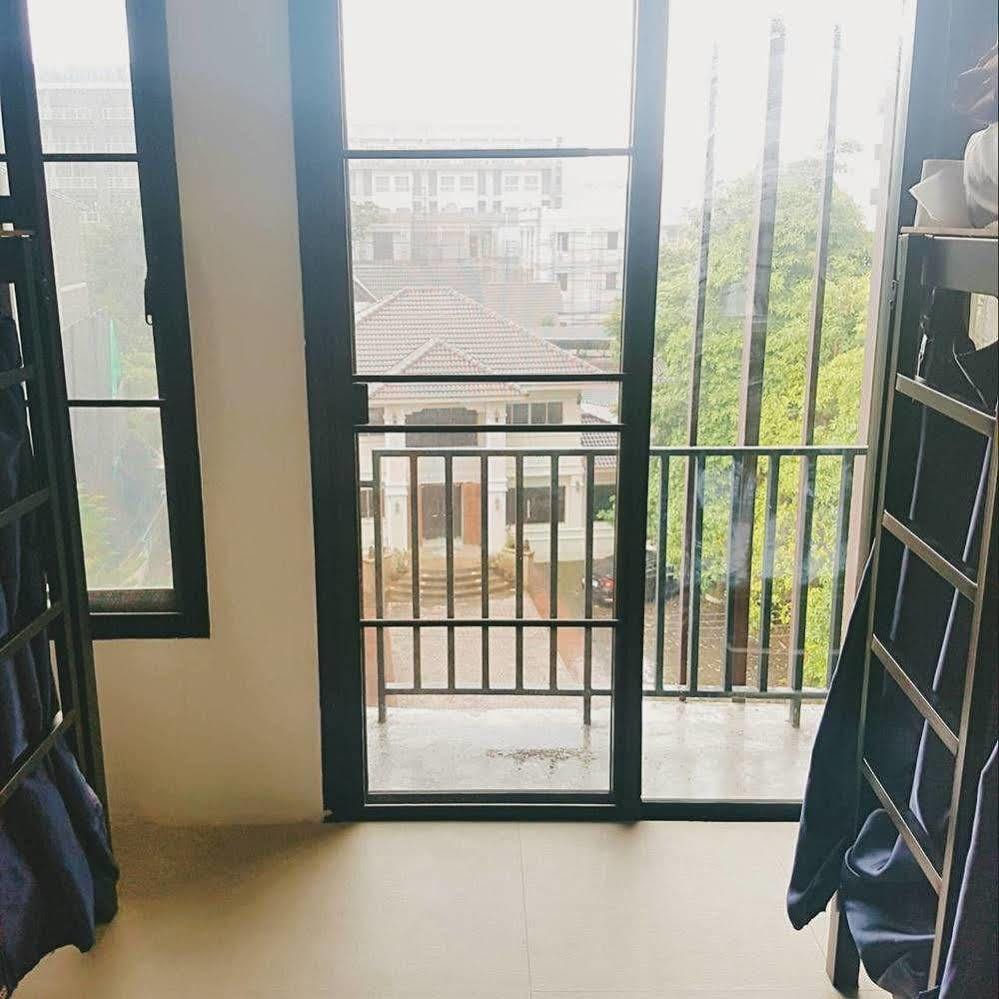 Bakeroom Hostel Chiang Mai Zewnętrze zdjęcie